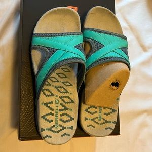 Merrill Size 7 Sandspur Delta Sandals/Slide New With Box